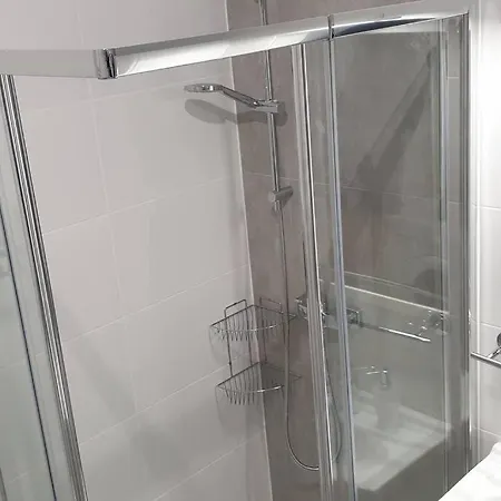 Wygodny Niedaleko Centrum, Free Parking Apartment *